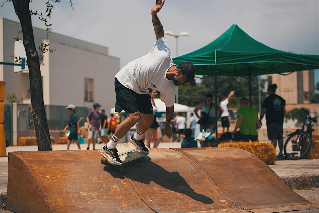 Skate